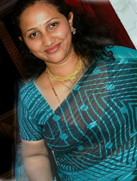 big boob aunty|Indian Cleavage Photos, Download The BEST Free Indian。